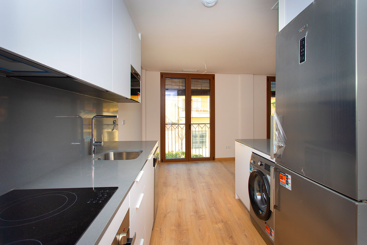 Ultimo Apartamento en venta de 3 dormitorios en Hondón de las Nieves - LLAVE EN MANO -