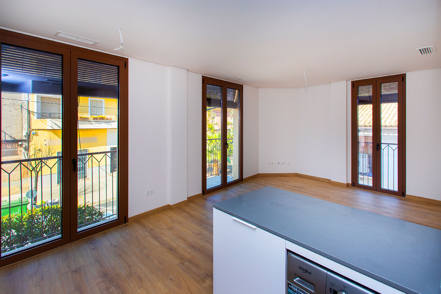 Ultimo Apartamento en venta de 3 dormitorios en Hondón de las Nieves - LLAVE EN MANO -