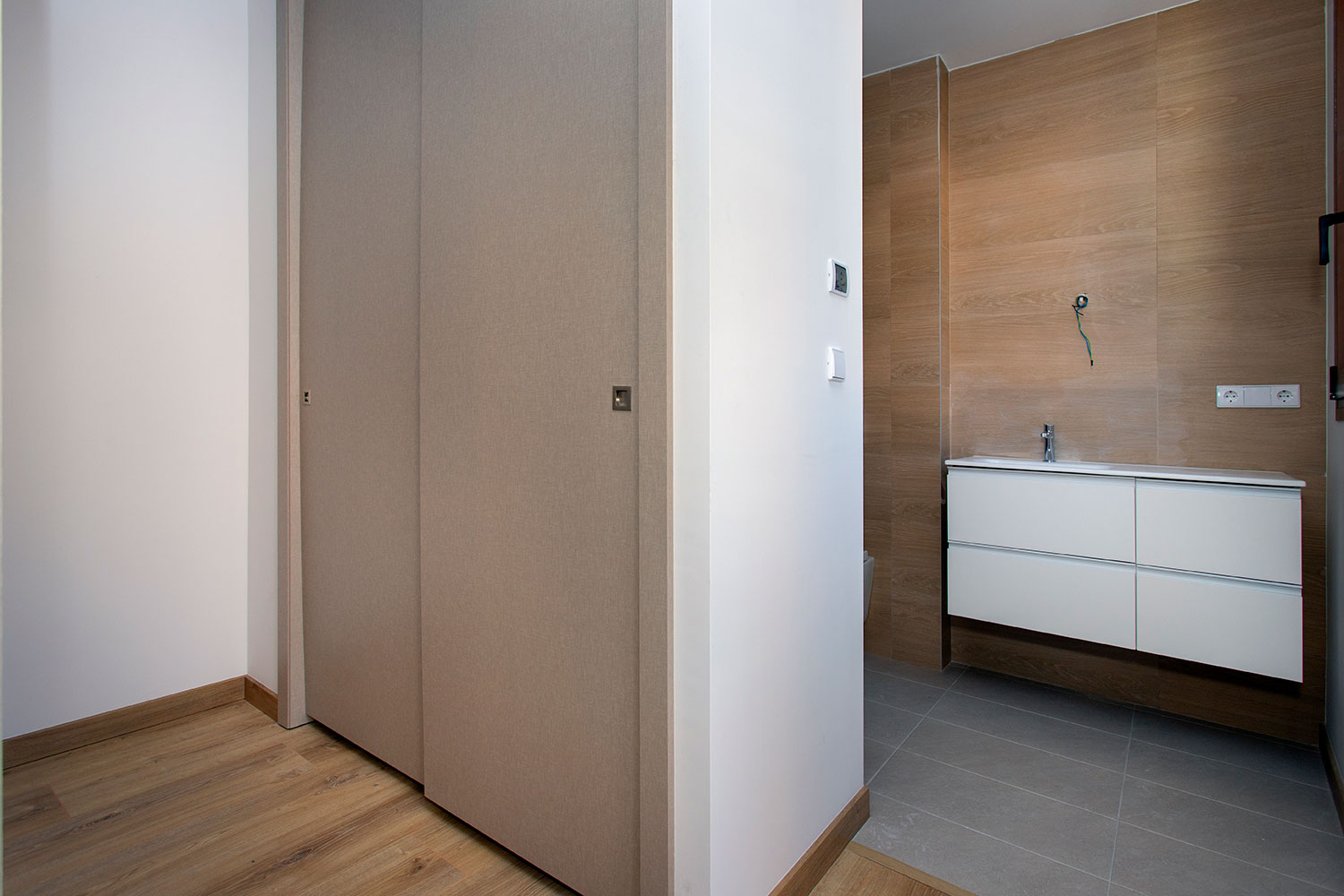 Ultimo Apartamento en venta de 3 dormitorios en Hondón de las Nieves - LLAVE EN MANO -