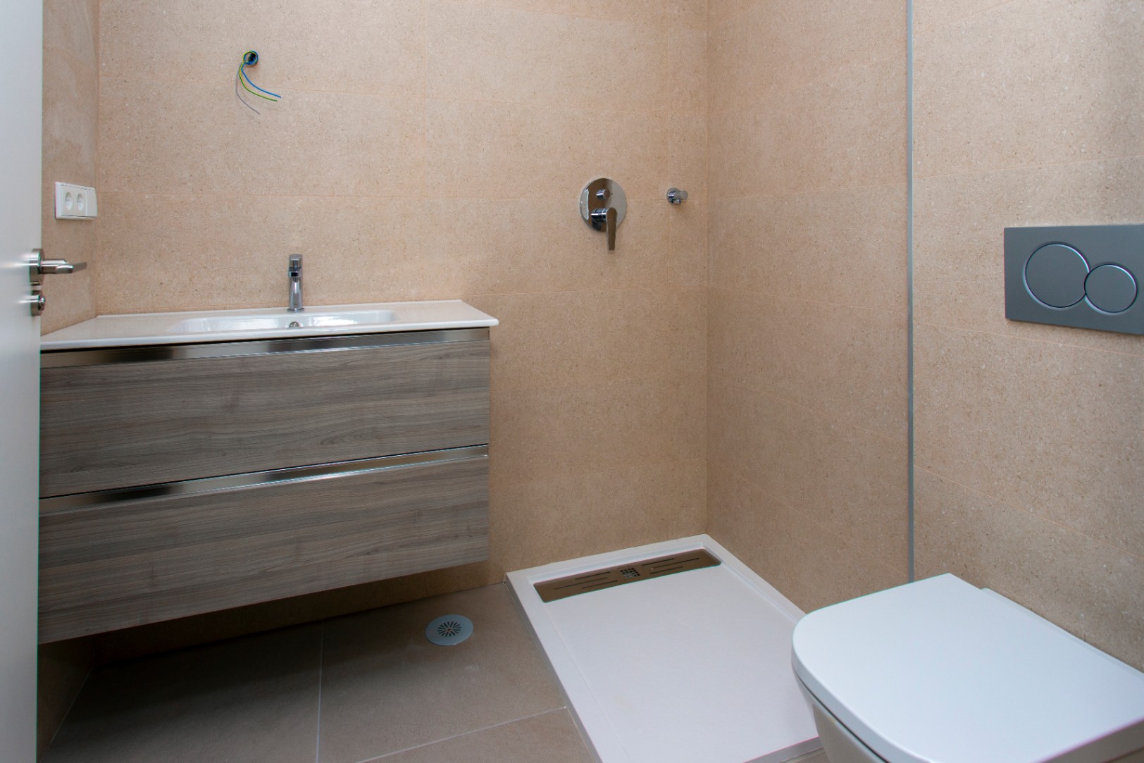 Apartamento nuevo de 3 habitaciones en Hondón de las Nieves
