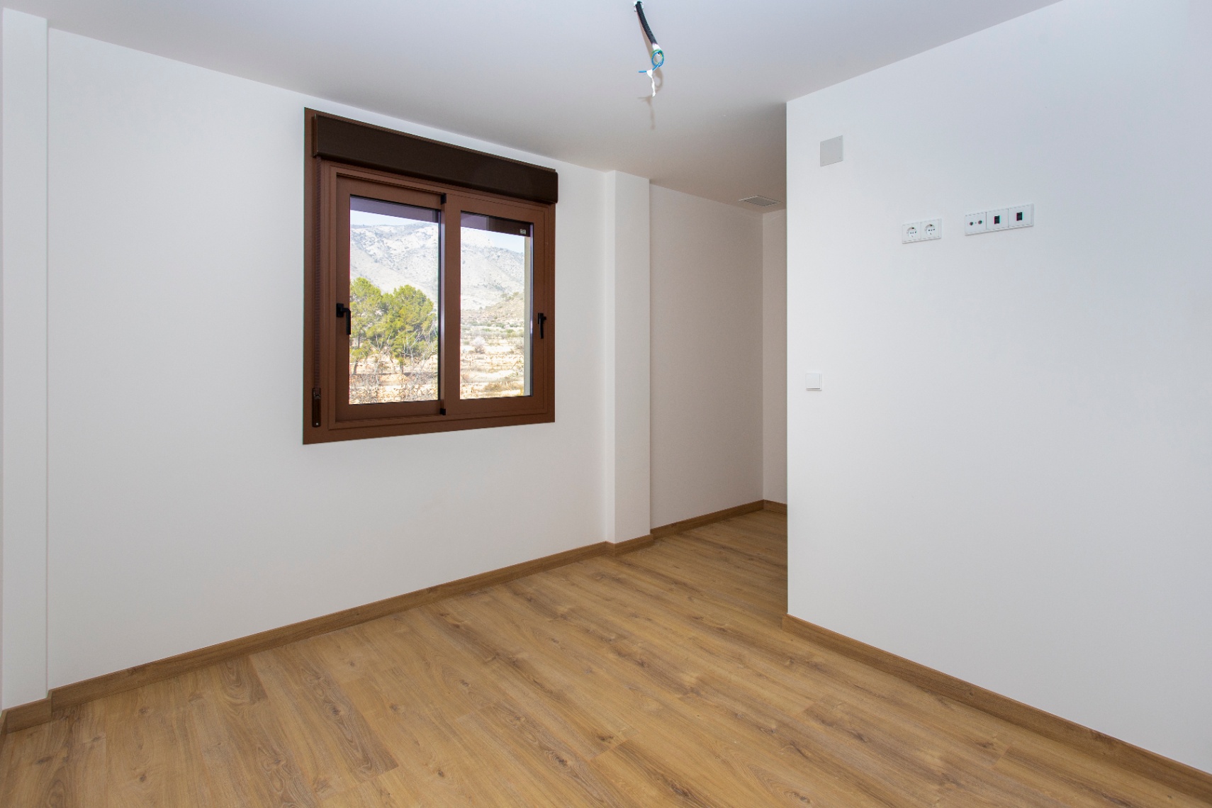 Apartamento nuevo de 3 habitaciones en Hondón de las Nieves