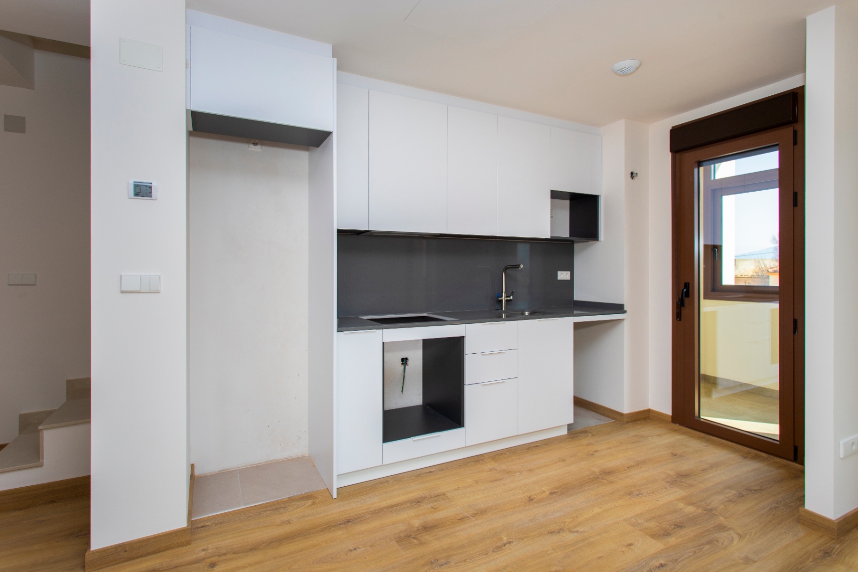 Apartamento nuevo de 3 habitaciones en Hondón de las Nieves