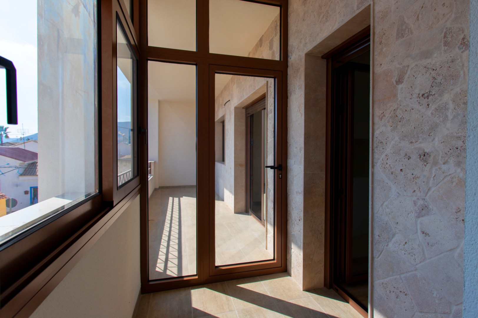 Apartamento nuevo de 3 habitaciones en Hondón de las Nieves