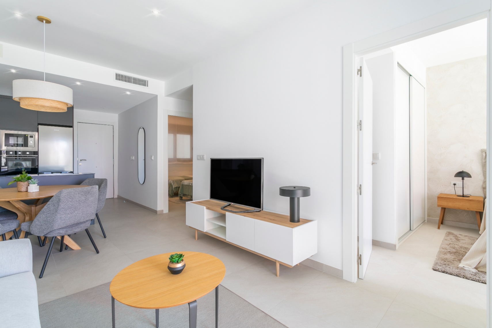 Fantásticos apartamentos con vistas al mar .