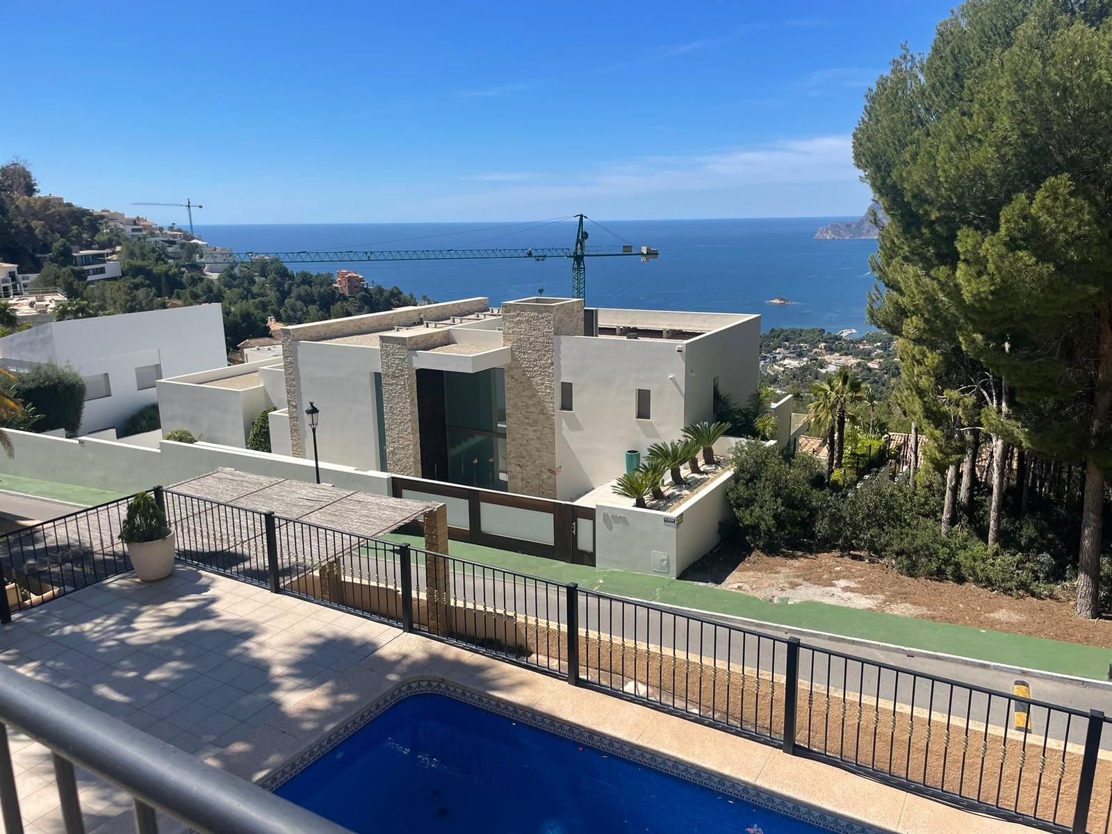 Preciosa Villa con vistas al mar en Altea Hills .