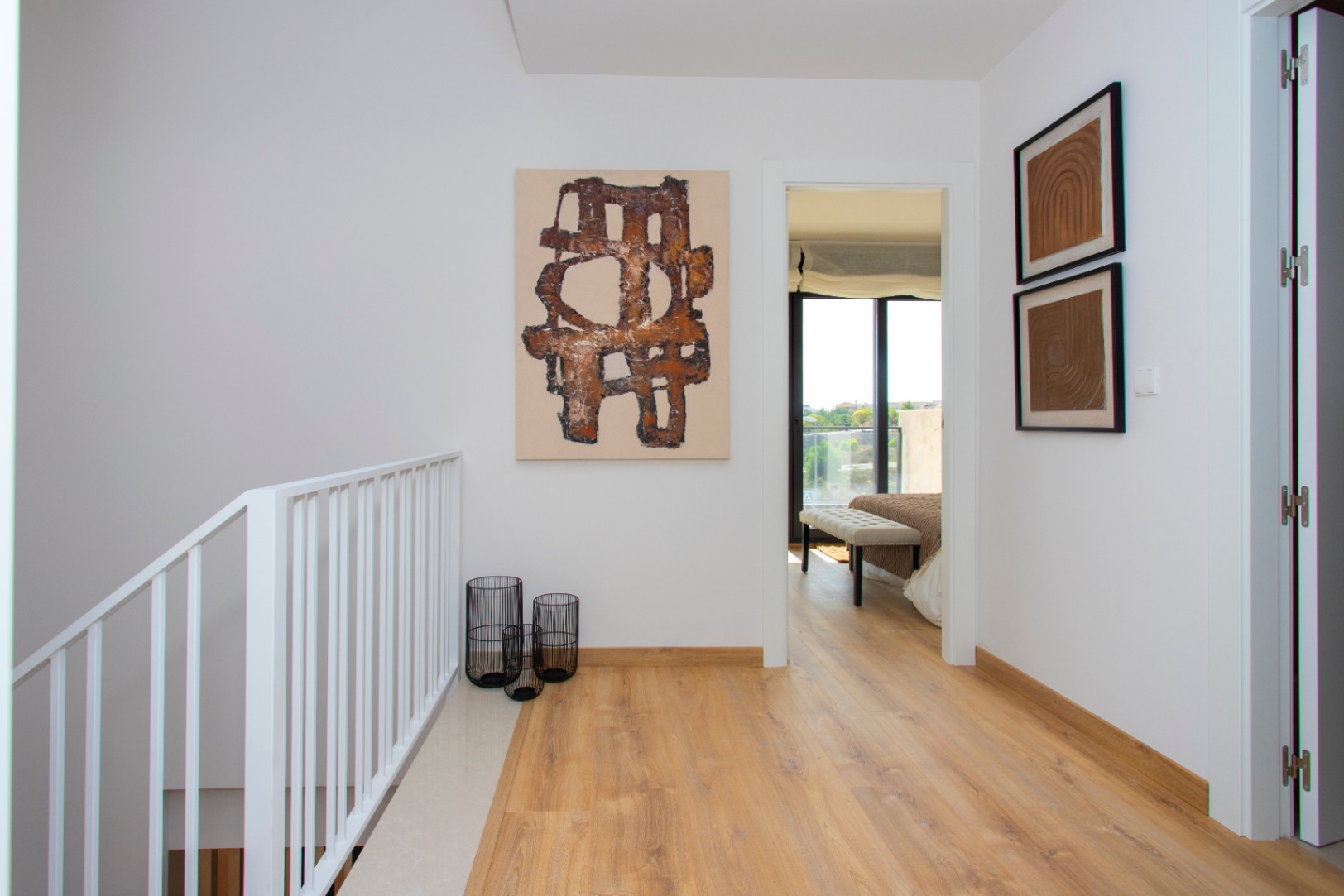 Bungalow - Dúplex en venta en Monforte del Cid, 3 habitaciones y piscina comunitaria.