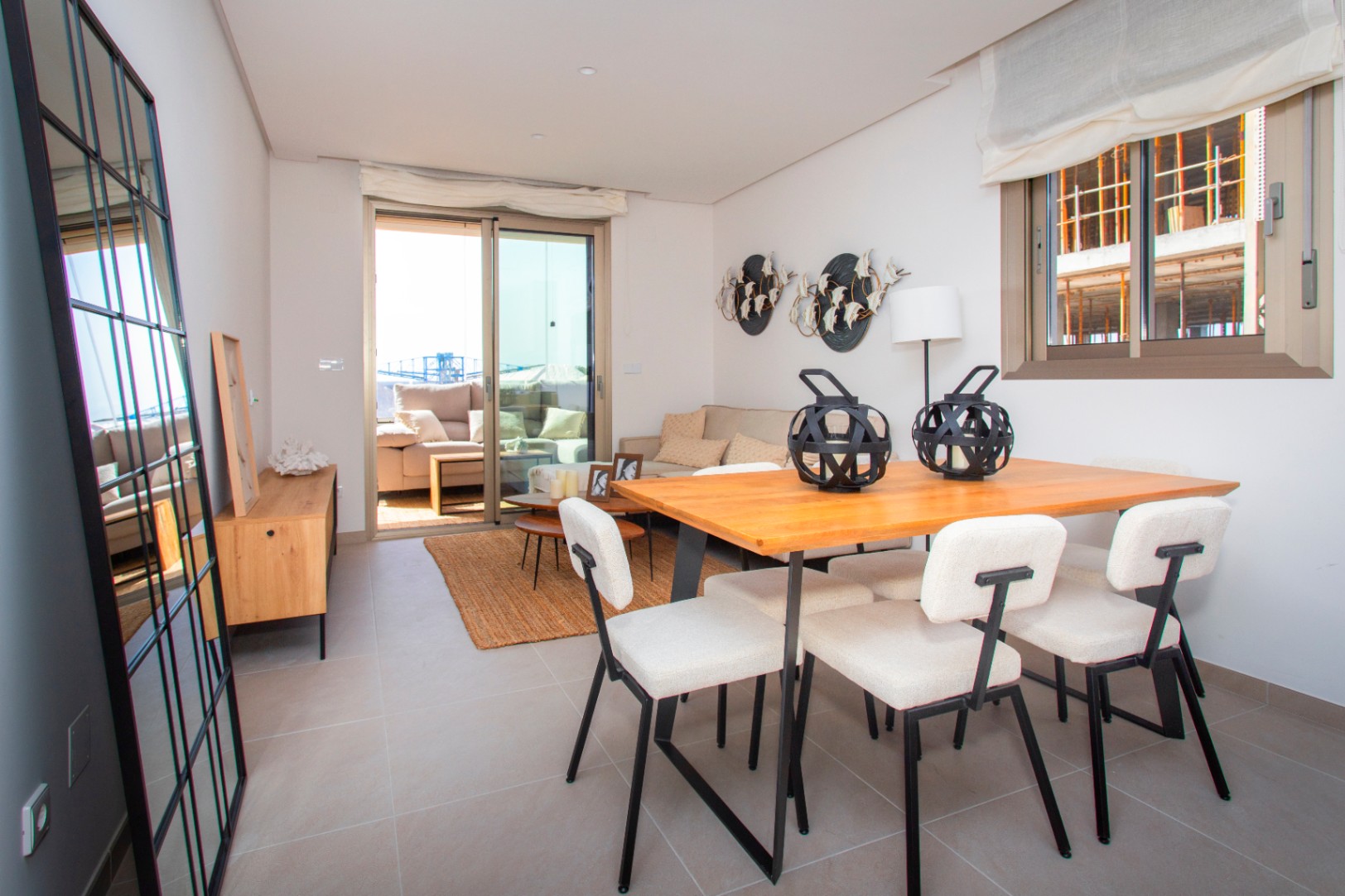 Apartamento nuevo de 3 habitaciones en Santa Pola con piscina