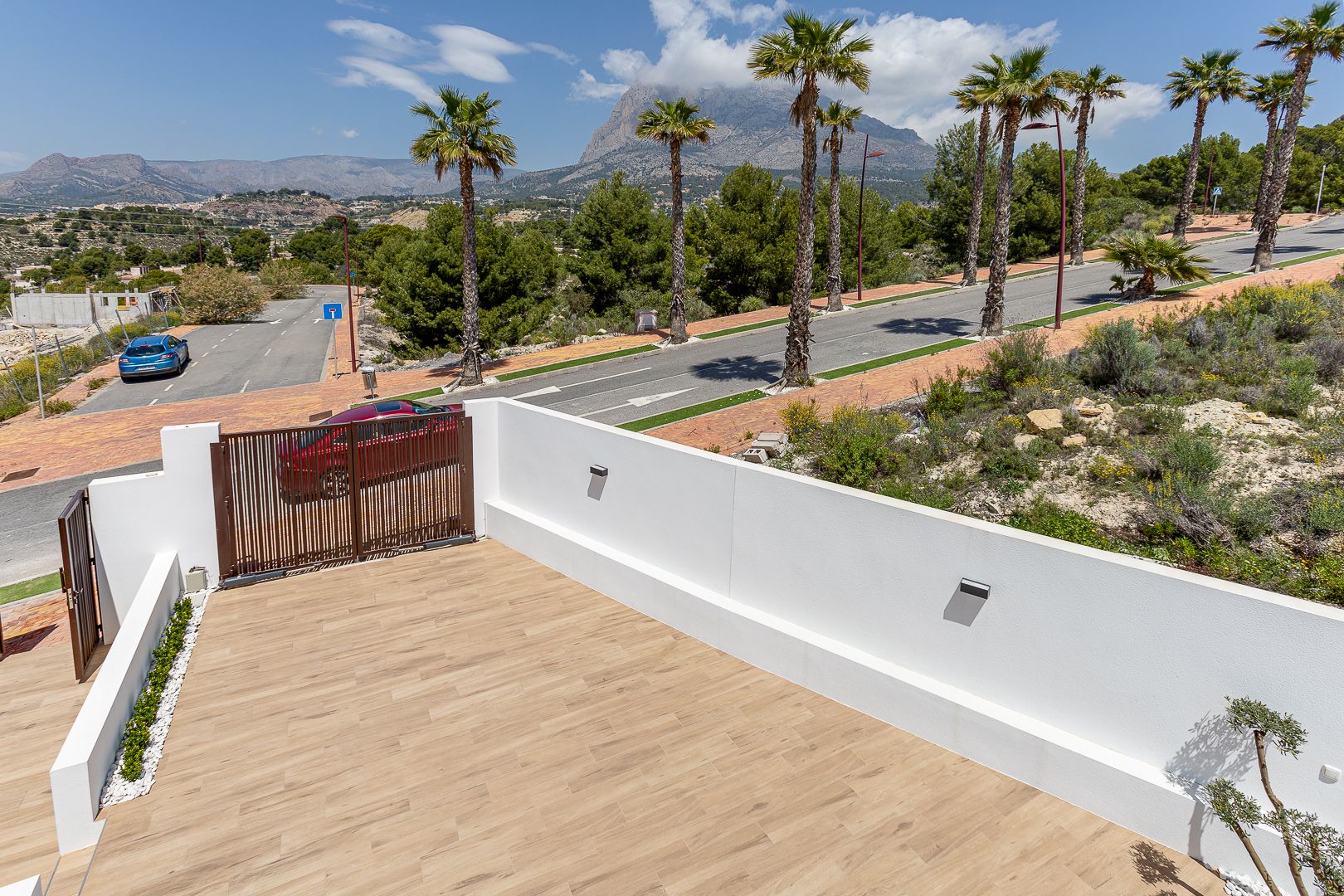 Preciosas villas con vistas al mar .