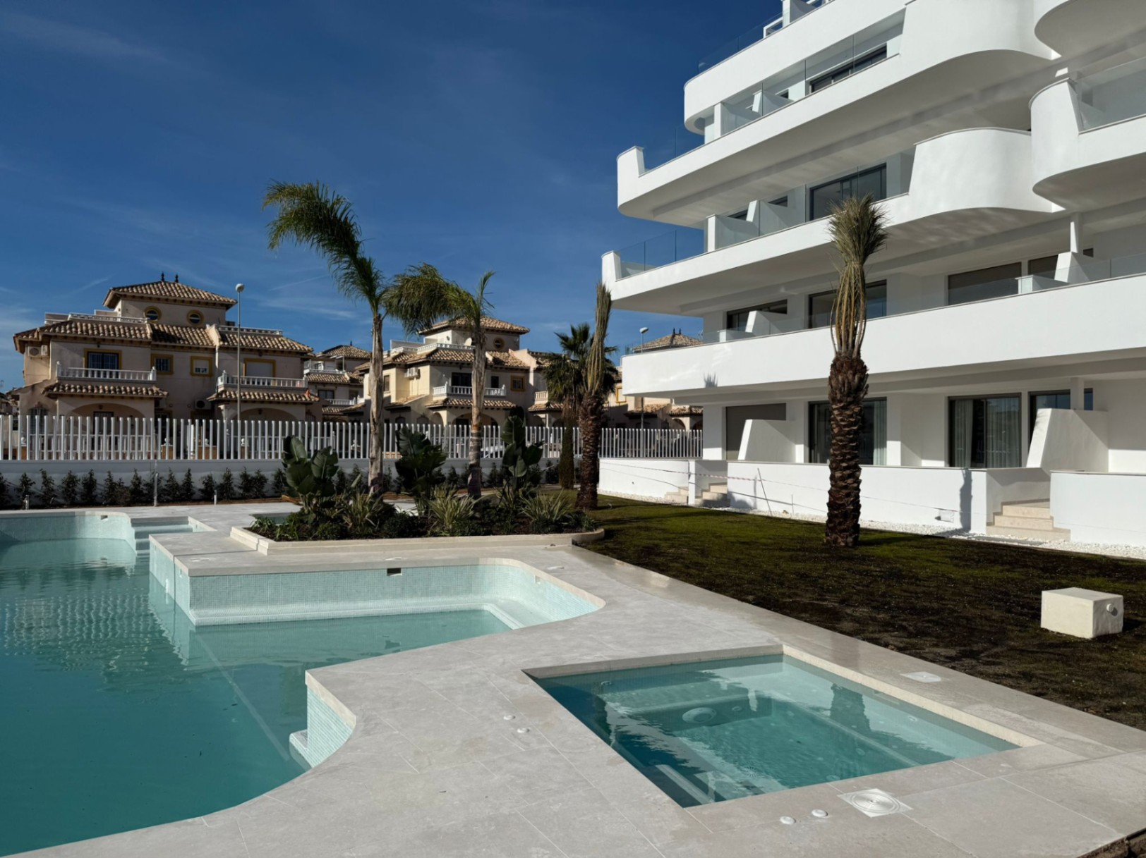 TORAP1225 - Precioso apartamento con jardín privado .