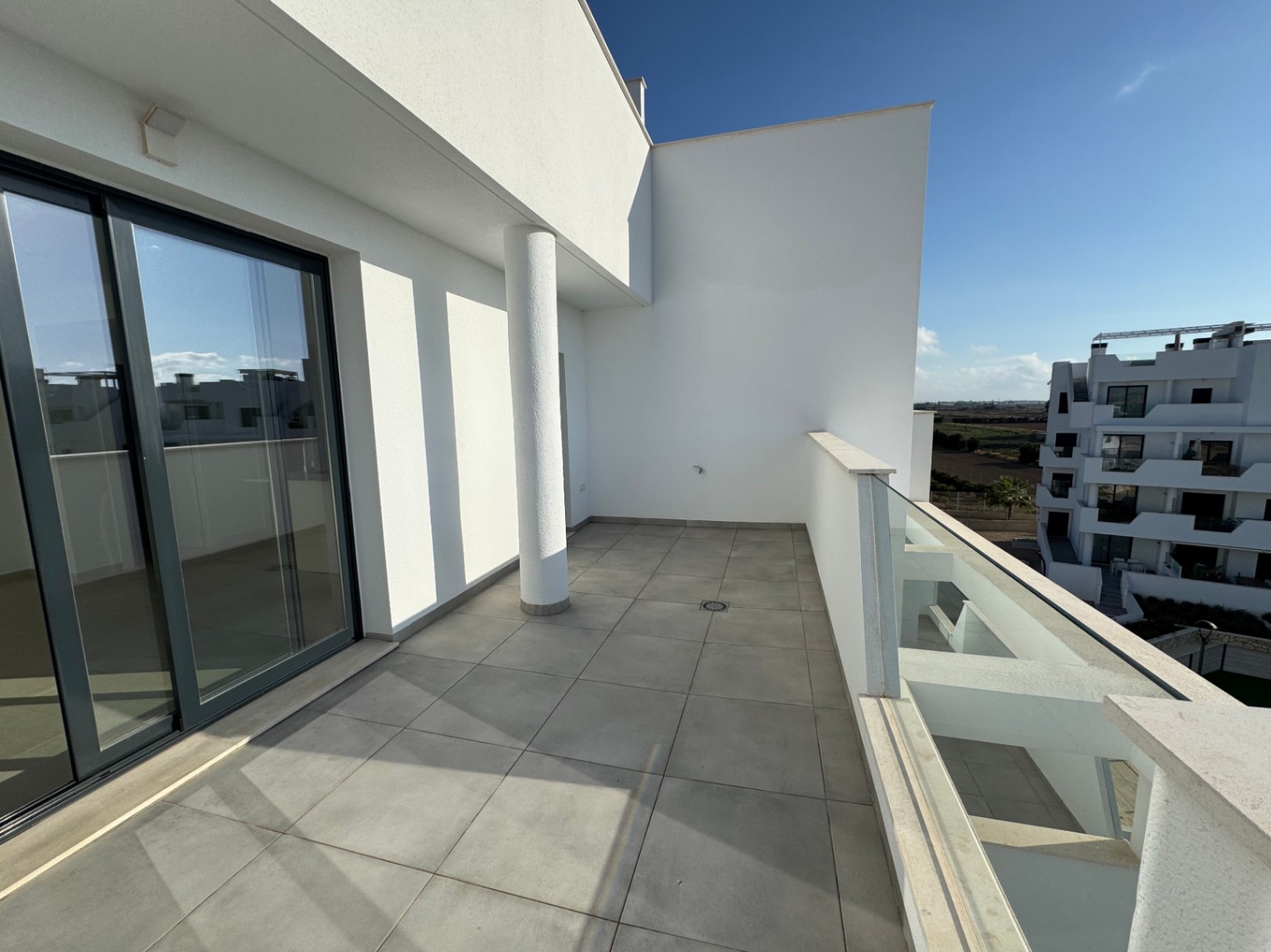 TORREPACHECO09122025 - Ático en venta de 2 dormitorios con terraza en Torre-Pacheco - LLAVE EN MANO !