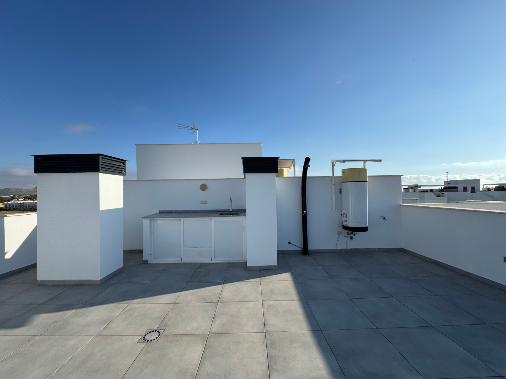 Ático en venta de 2 dormitorios con terraza en Torre-Pacheco - LLAVE EN MANO !