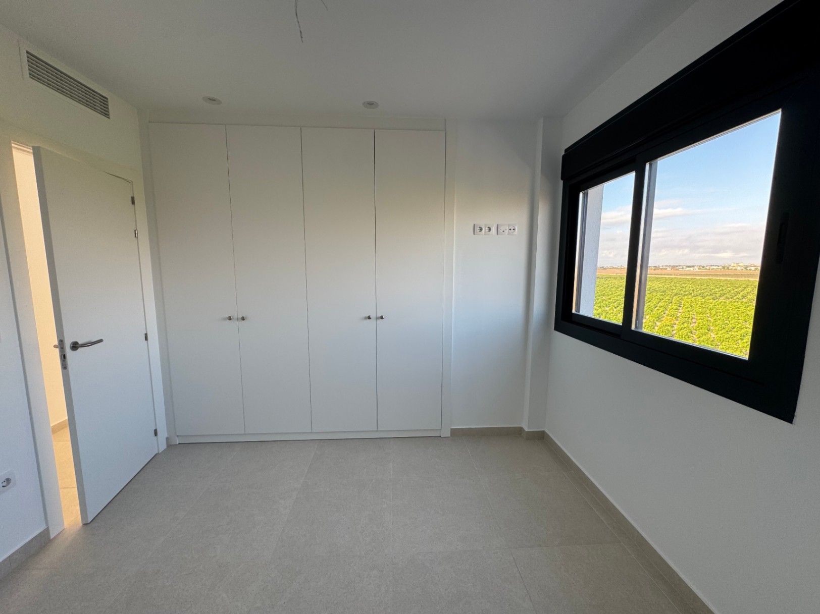 Ático en venta de 2 dormitorios con terraza en Torre-Pacheco - LLAVE EN MANO !