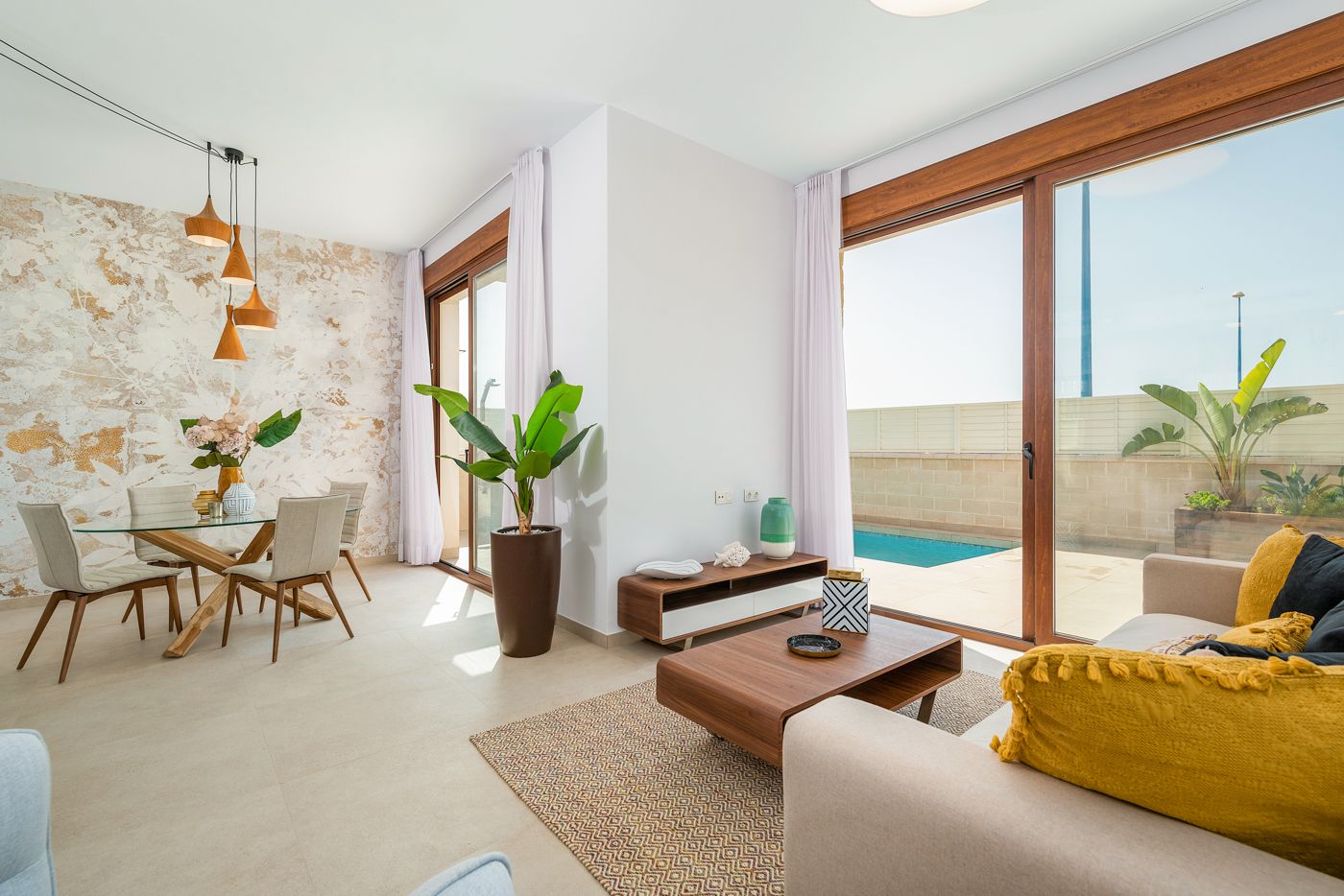 Villa de obra nueva  en Vera, Almería a 200 metros de la playa .