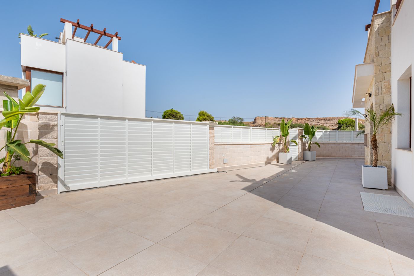 Villa de obra nueva  en Vera, Almería a 200 metros de la playa .