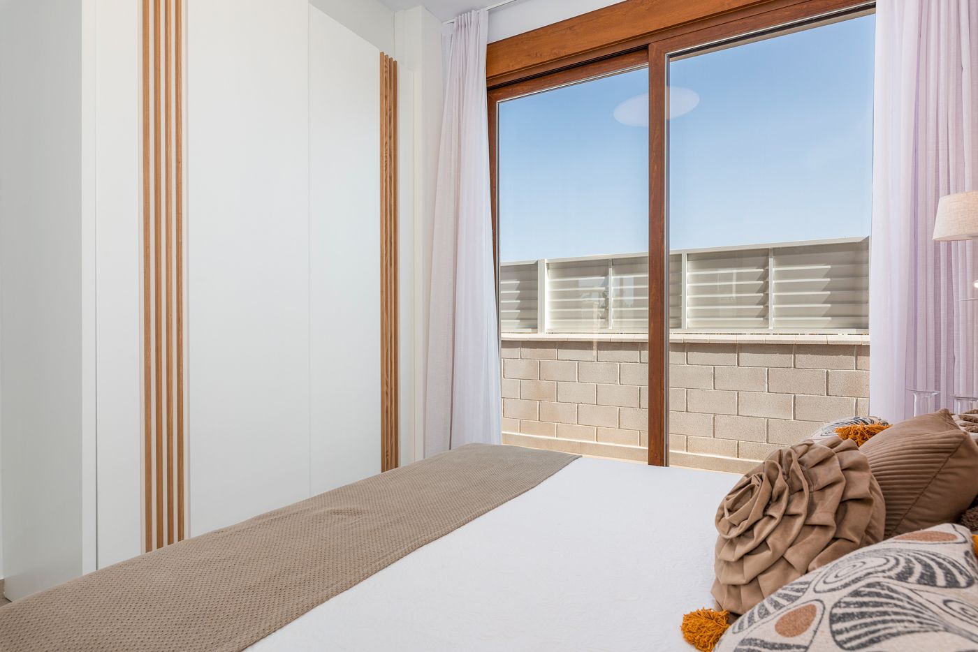 Villa de obra nueva  en Vera, Almería a 200 metros de la playa .