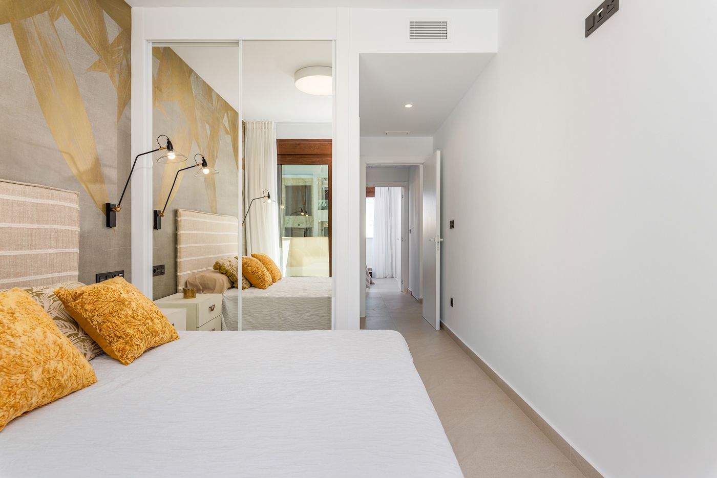 Bonito apartamento en planta baja .