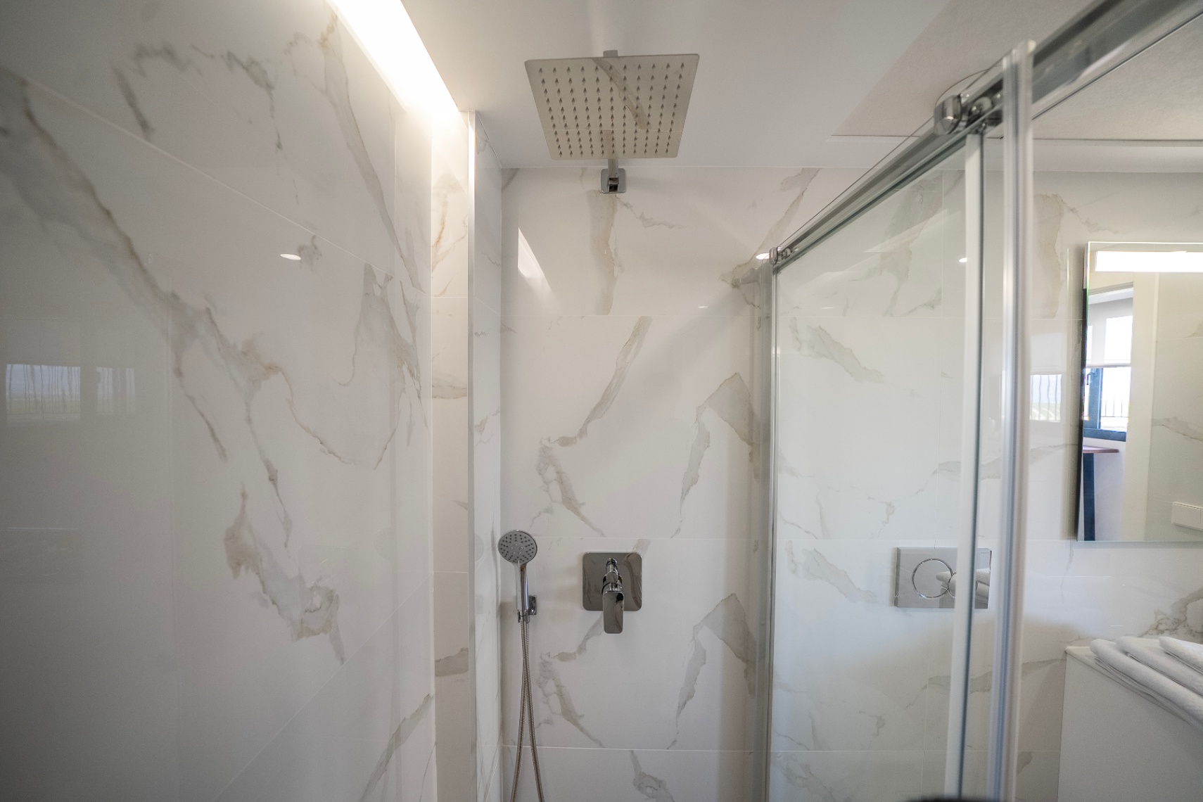 8 Luxuriöse Villen in Algorfa mit 3 und 6 Schlafzimmern – bezugsfertig