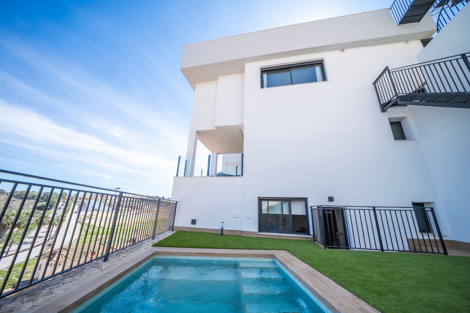 8 Luxuriöse Villen in Algorfa mit 3 und 6 Schlafzimmern – bezugsfertig