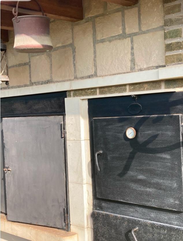 Fabulosa Villa con 8 Dormitorios a 20 Minutos de la Playa
