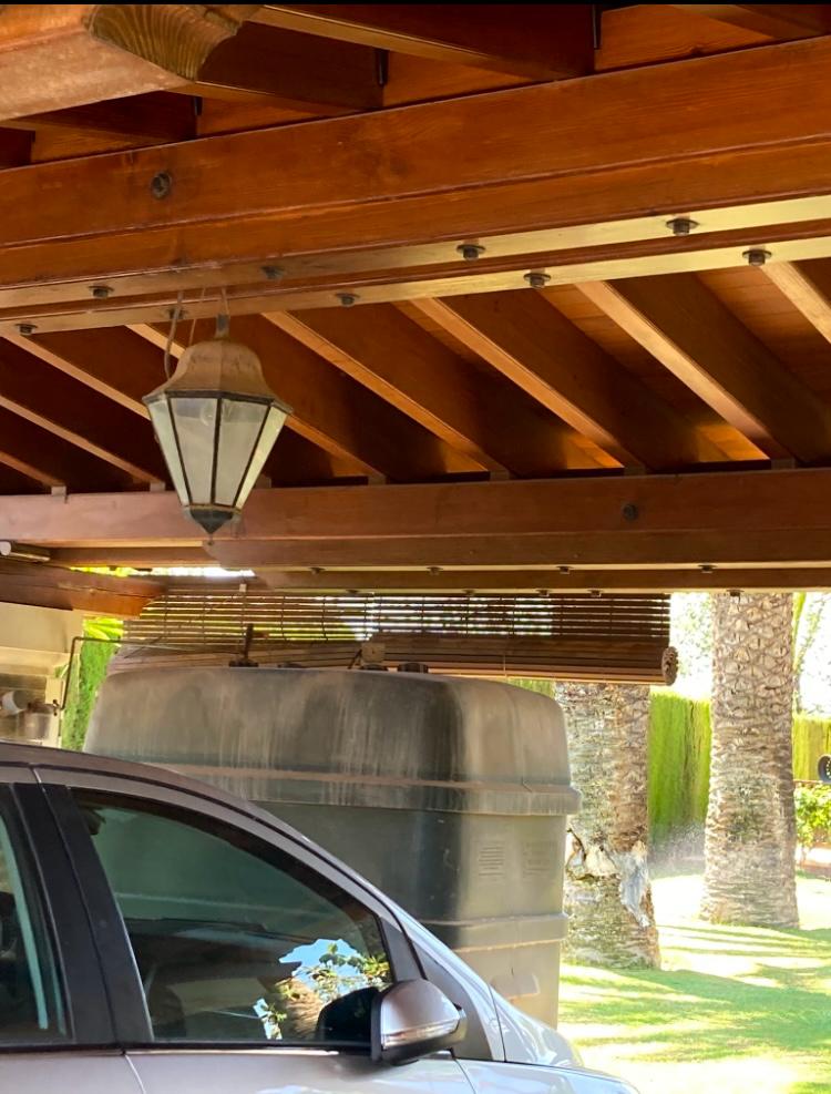 Fabulosa Villa con 8 Dormitorios a 20 Minutos de la Playa