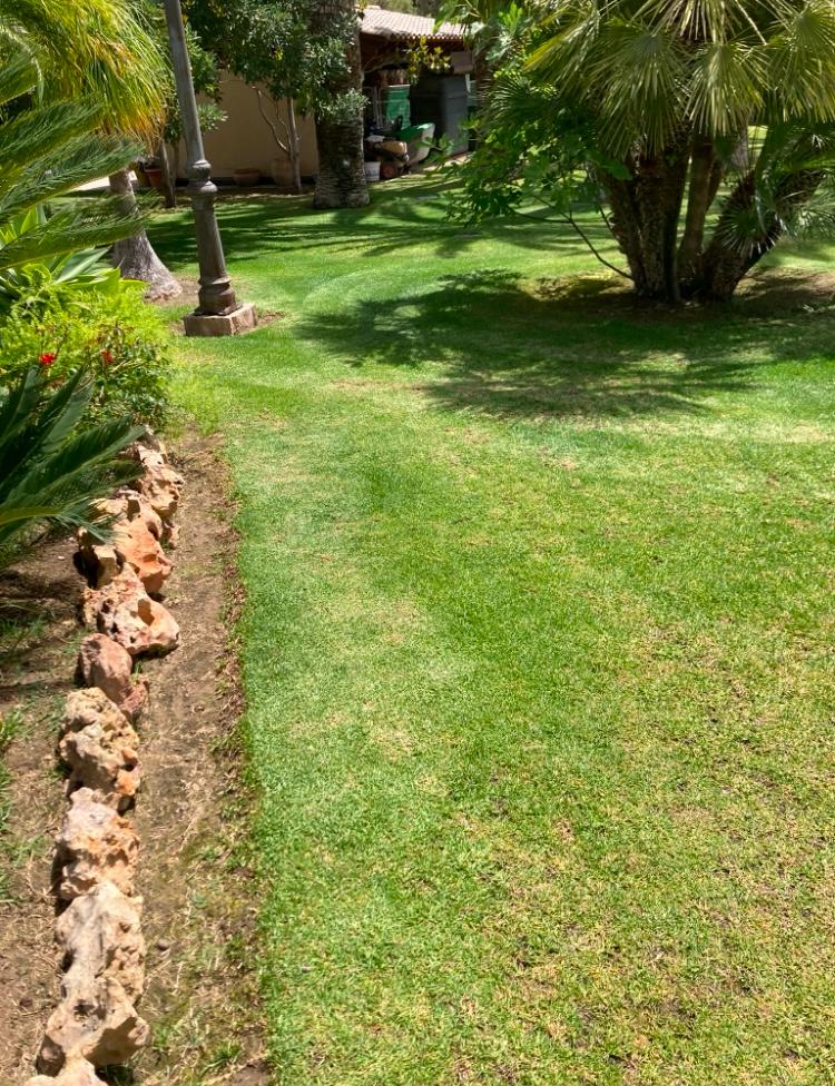 Fabulosa Villa con 8 Dormitorios a 20 Minutos de la Playa