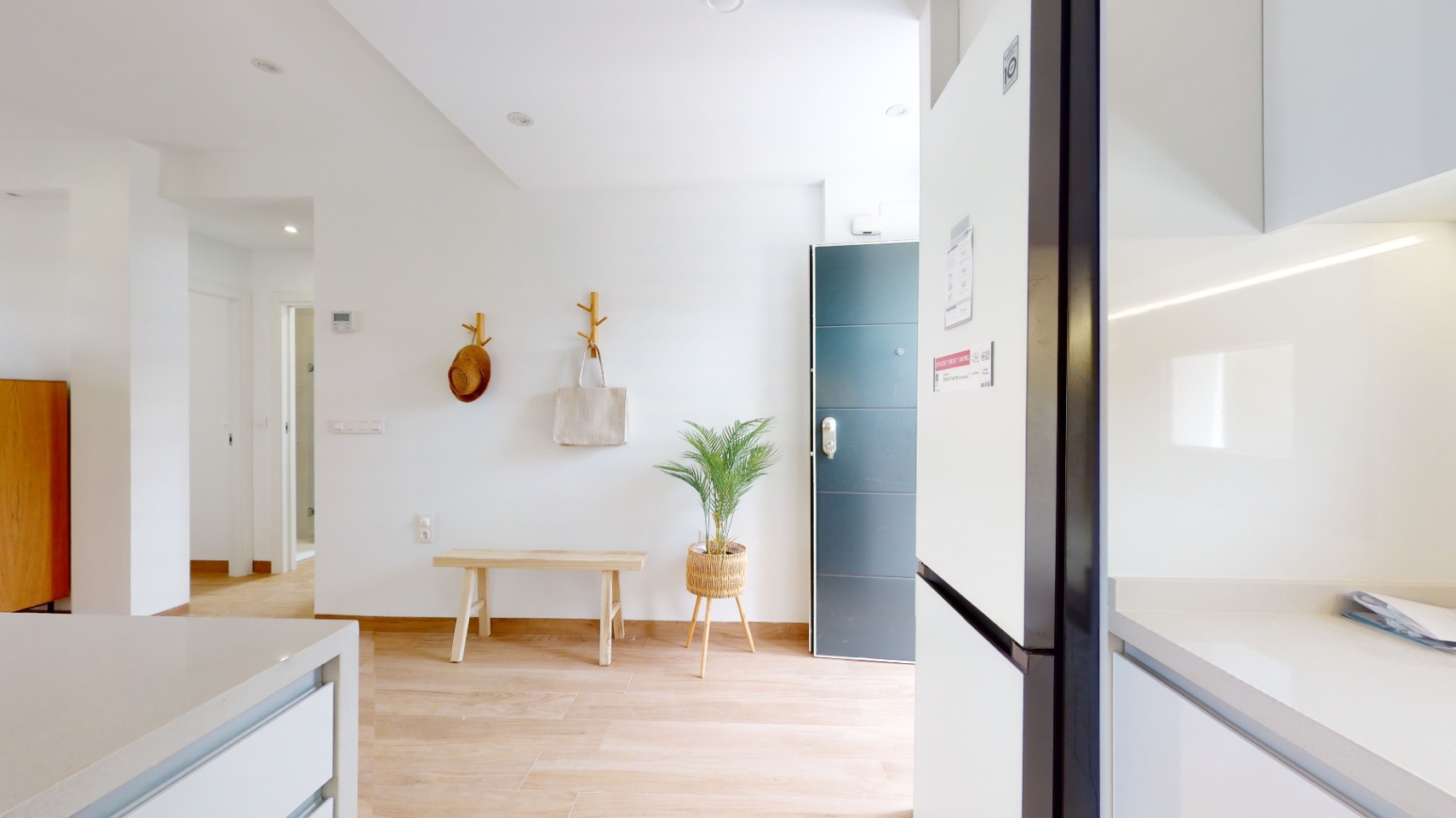 Bungalows de lujo en Torrevieja con 2 dormitorios y 2 baños. Ultimas dos Viviendas. Entrega Sept. 2026