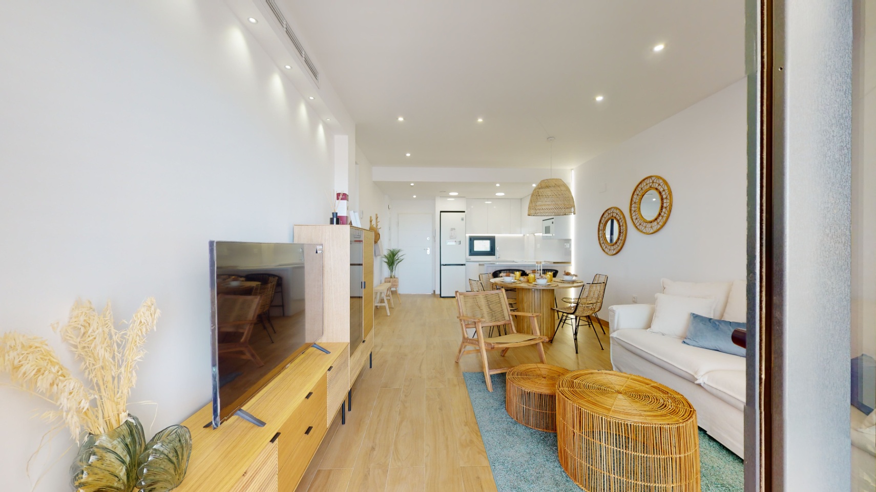 Bungalows de lujo en Torrevieja con 2 dormitorios y 2 baños. Ultimas dos Viviendas. Entrega Sept. 2026