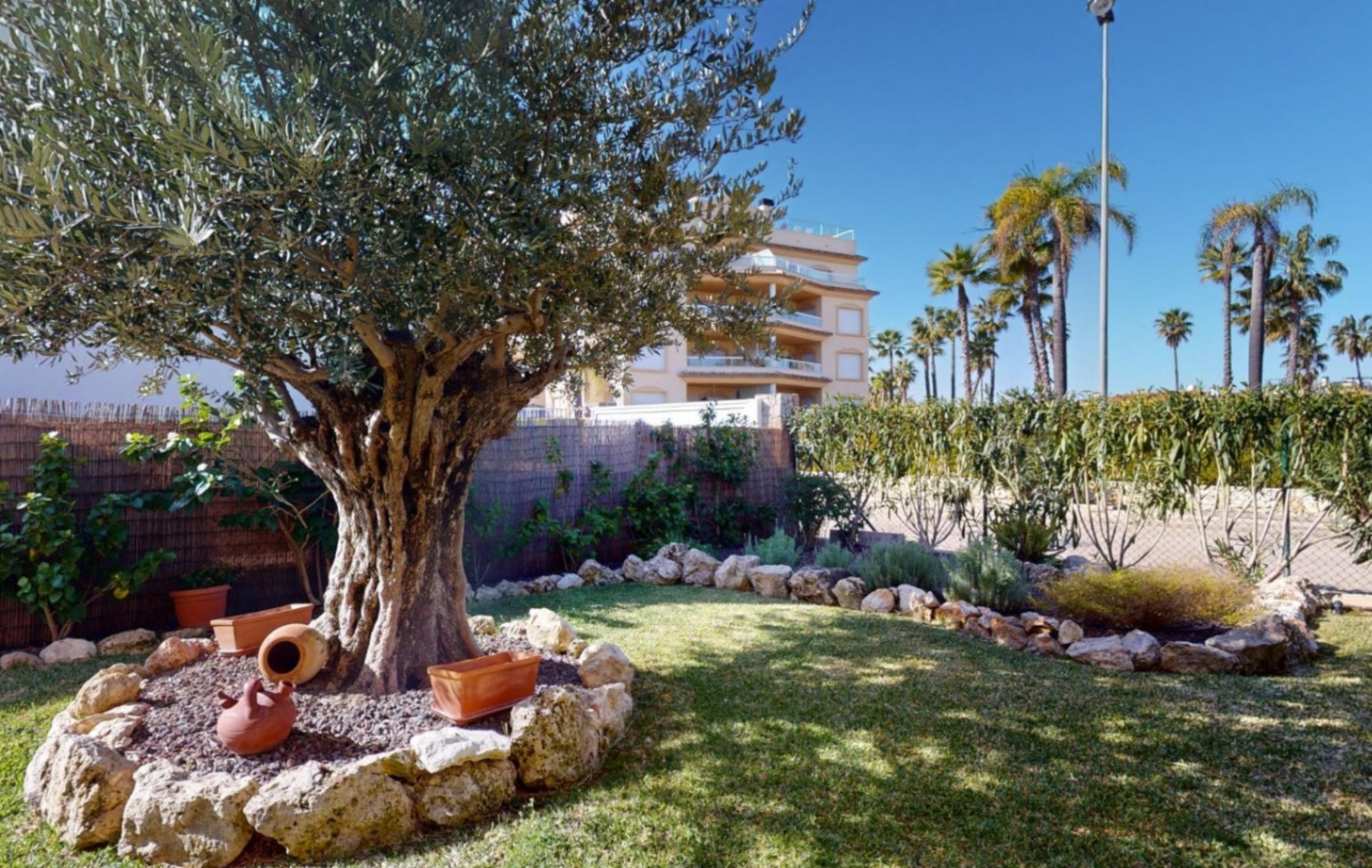 Magnifique villa individuelle à seulement 250 mètres de la mer.