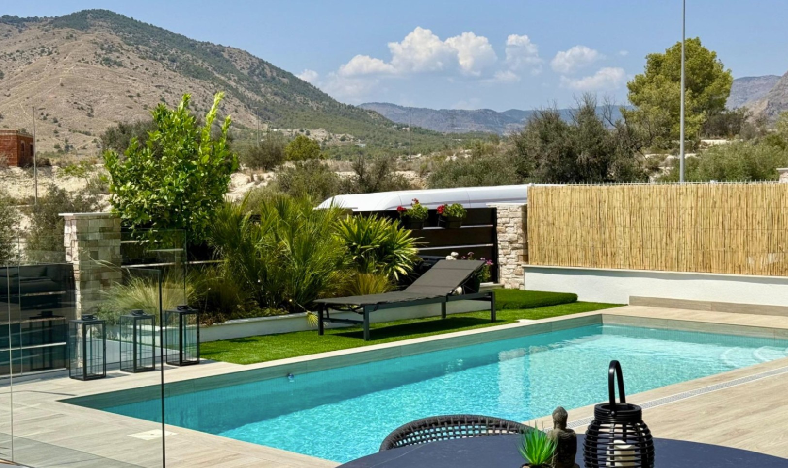 Magnifica Villa con vistas al mar .