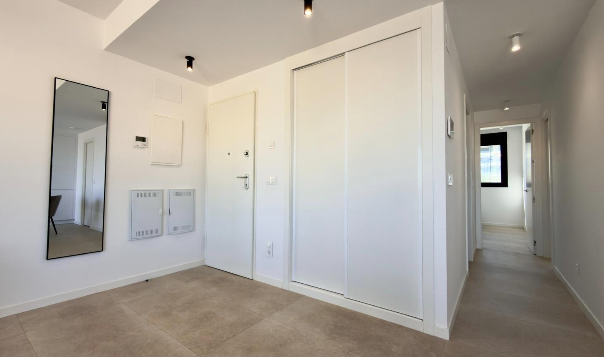Exclusivo Apartamento en Finestrat con Vistas al Mar