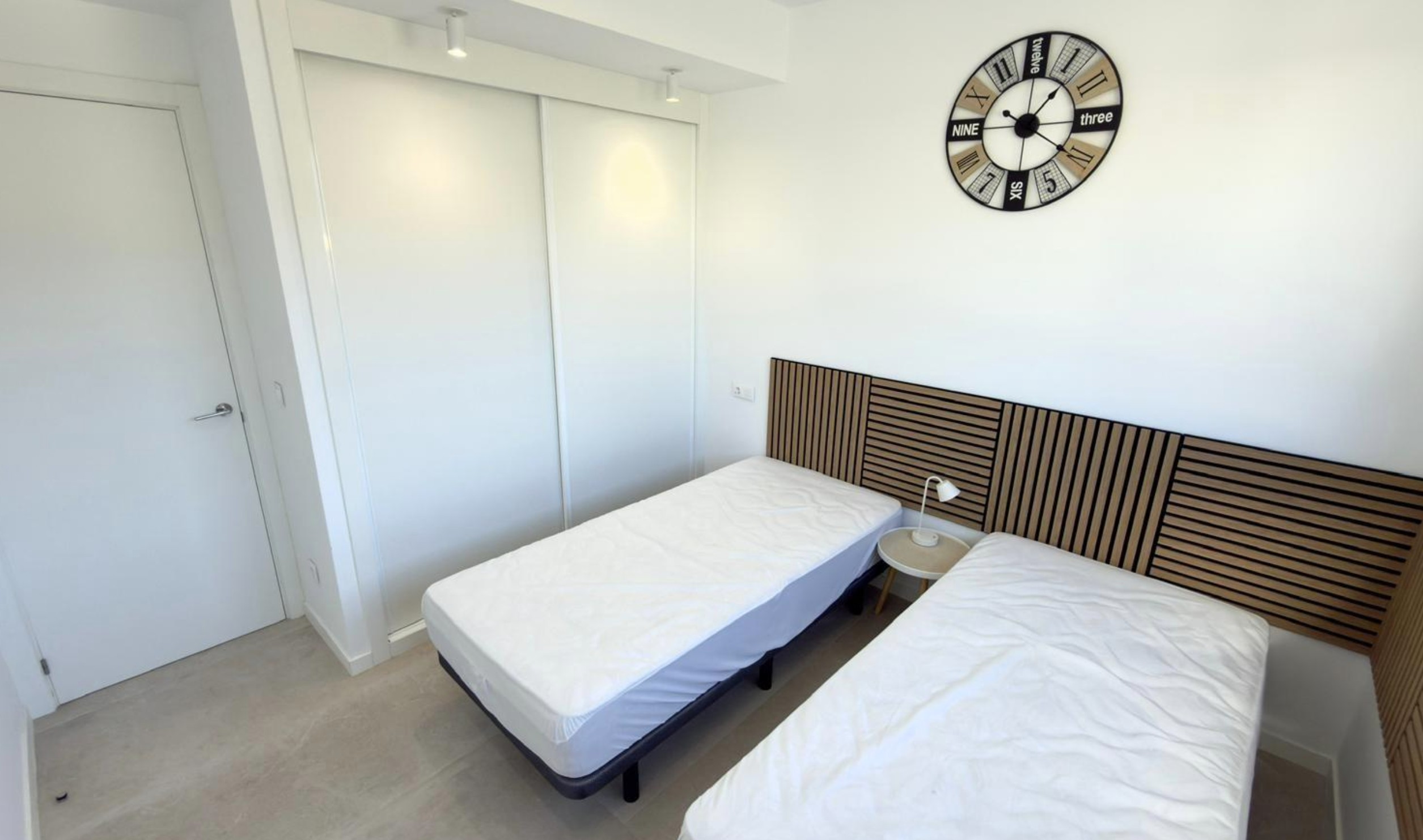 Exclusivo Apartamento en Finestrat con Vistas al Mar