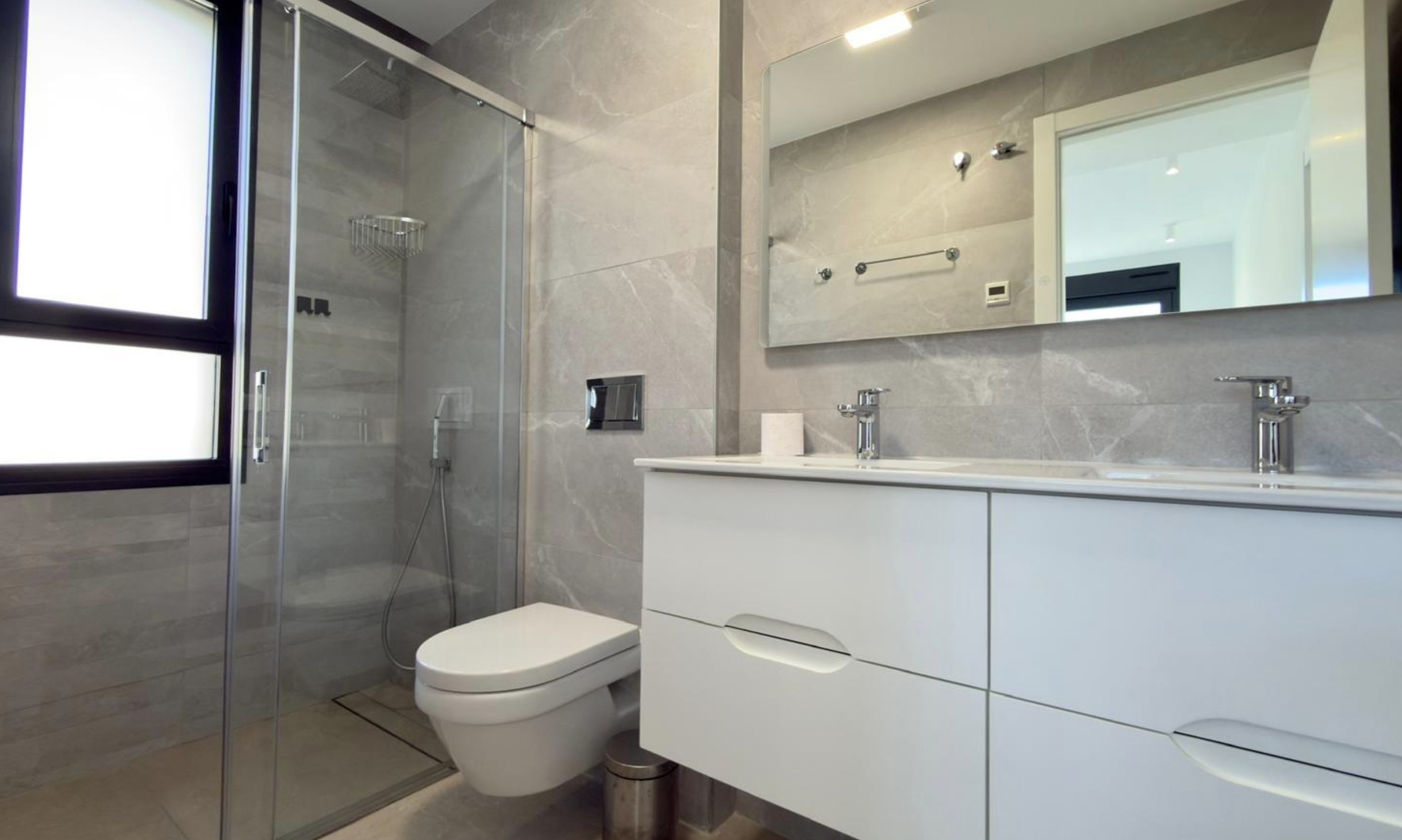 Exclusivo Apartamento en Finestrat con Vistas al Mar