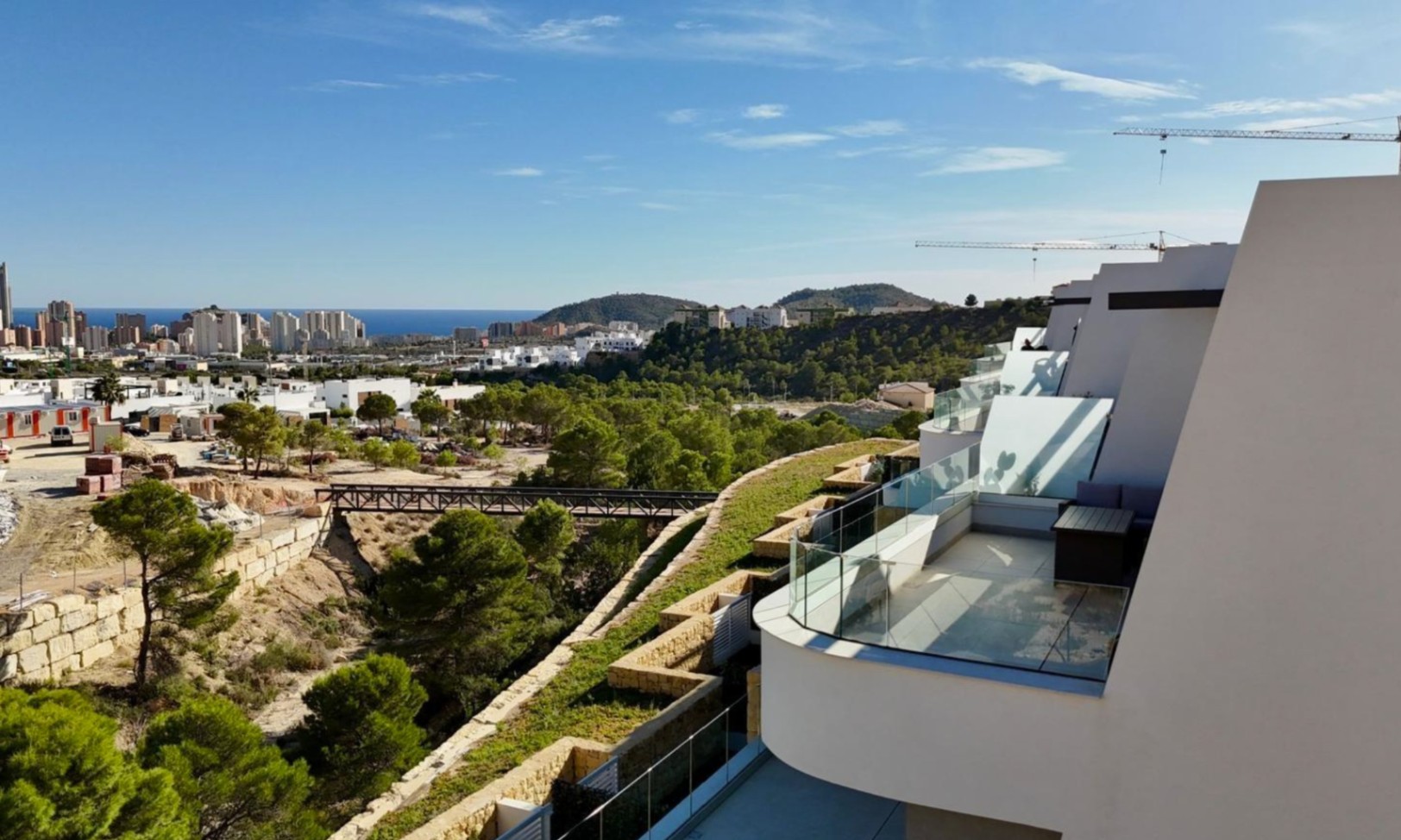 Exclusivo Apartamento en Finestrat con Vistas al Mar