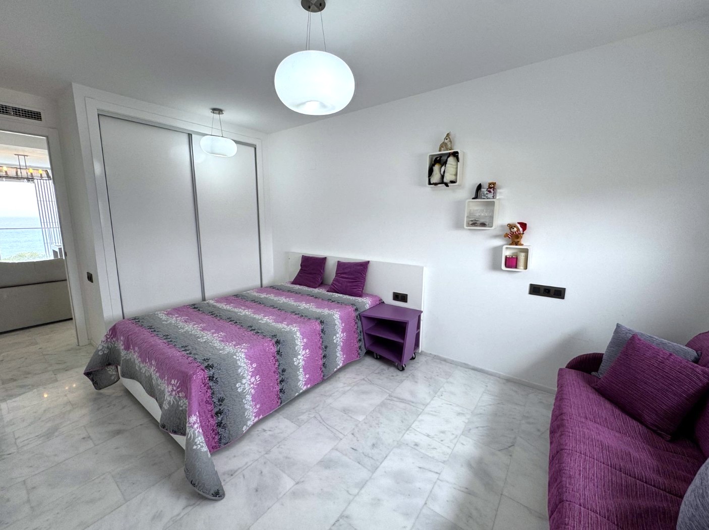 Impresionante apartamento en Primera Linea del Mar en Villajoyosa .