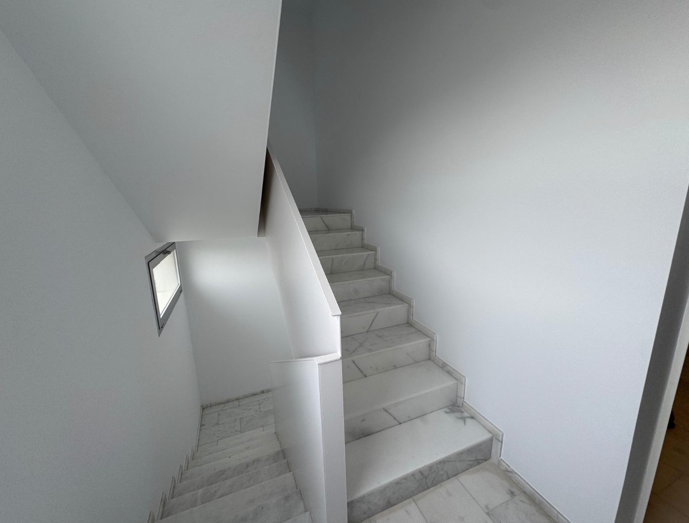 Impresionante apartamento en Primera Linea del Mar en Villajoyosa .