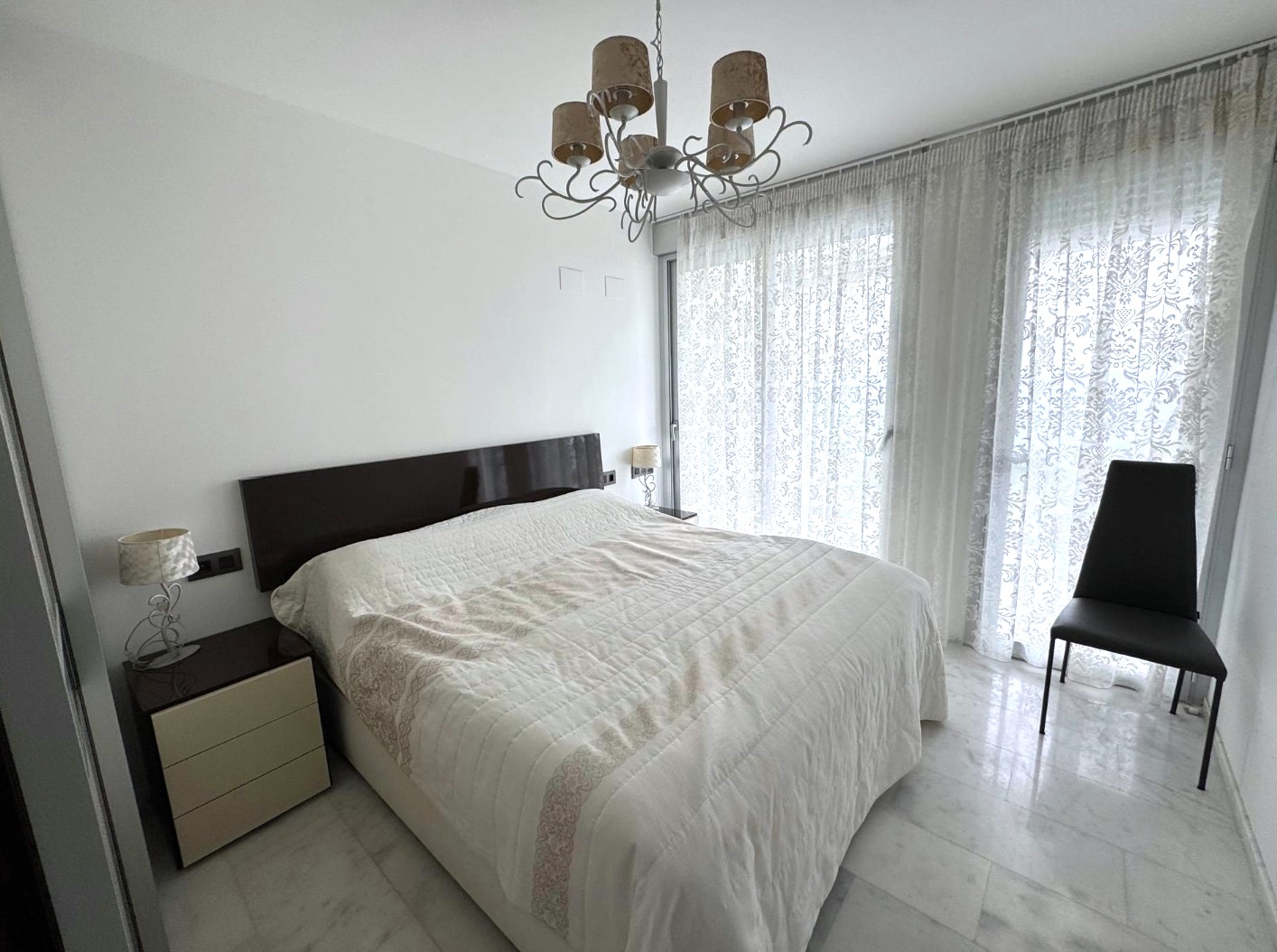 Impresionante apartamento en Primera Linea del Mar en Villajoyosa .