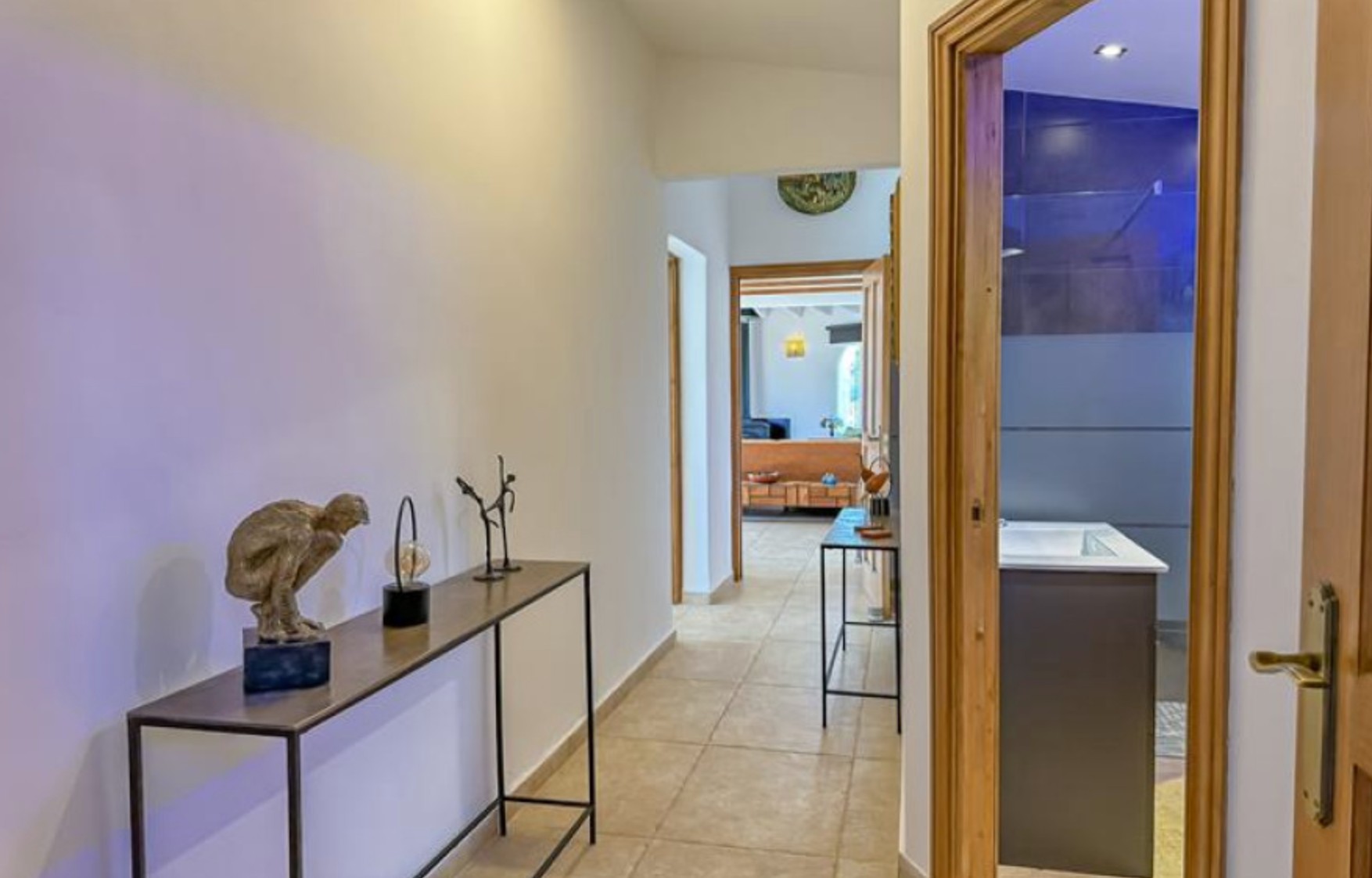 Villa met 6 slaapkamers en een privézwembad dicht bij het strand en winkels in Calpe