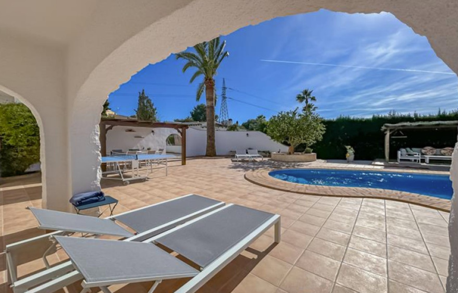 Villa met 6 slaapkamers en een privézwembad dicht bij het strand en winkels in Calpe