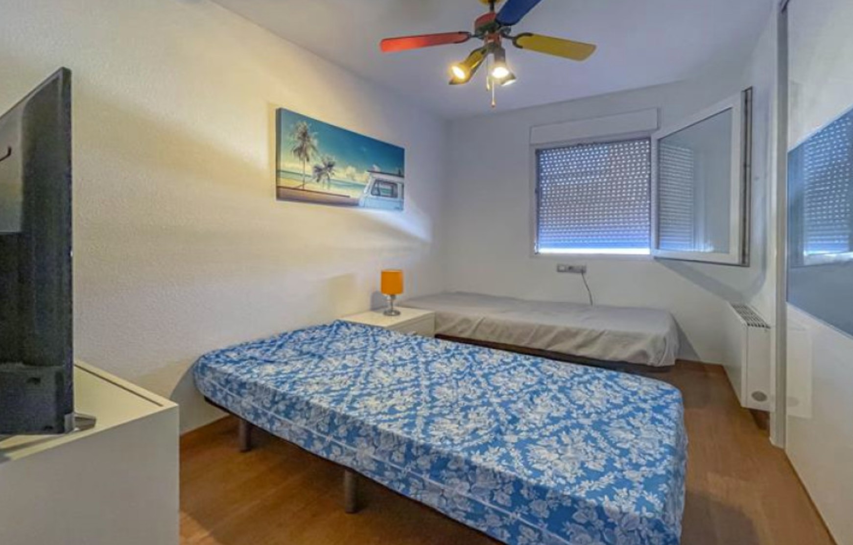 Villa en Benidorm con 6 Habitaciones .