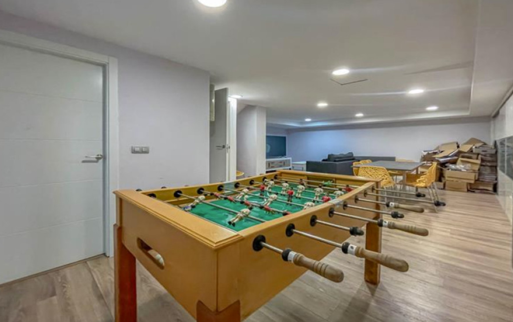 Villa en Benidorm con 6 Habitaciones .