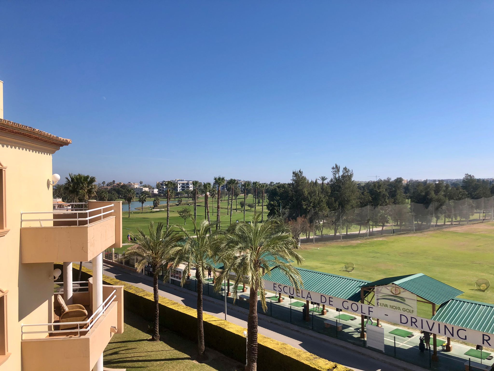 Penthouse met 2 slaapkamers gelegen in de residentie Golf en Mar 1000.