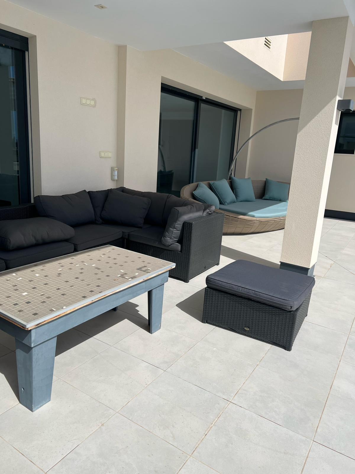 Altea Hills: Spektakuläre Villa mit 5 Schlafzimmern, autorentwurf und traumhaften Aussichten.