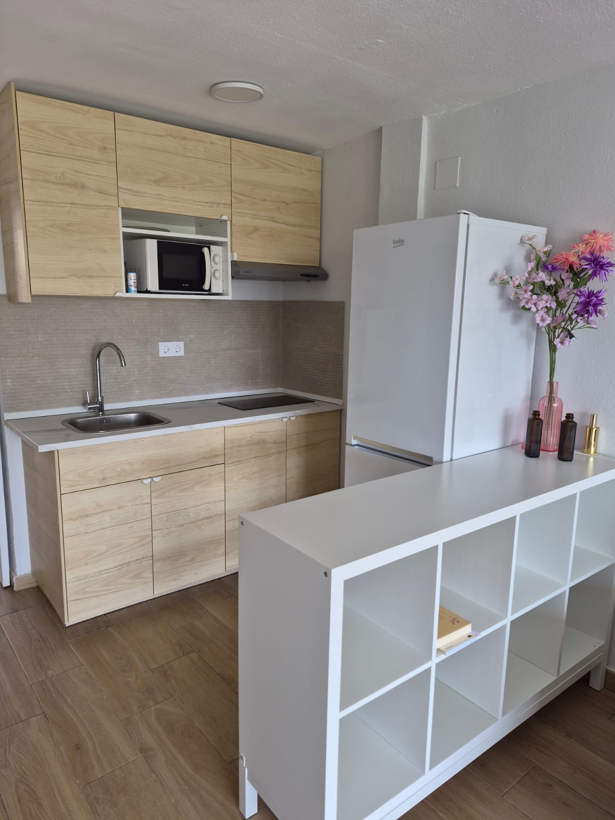 Bonito apartamento cerca de la playa .