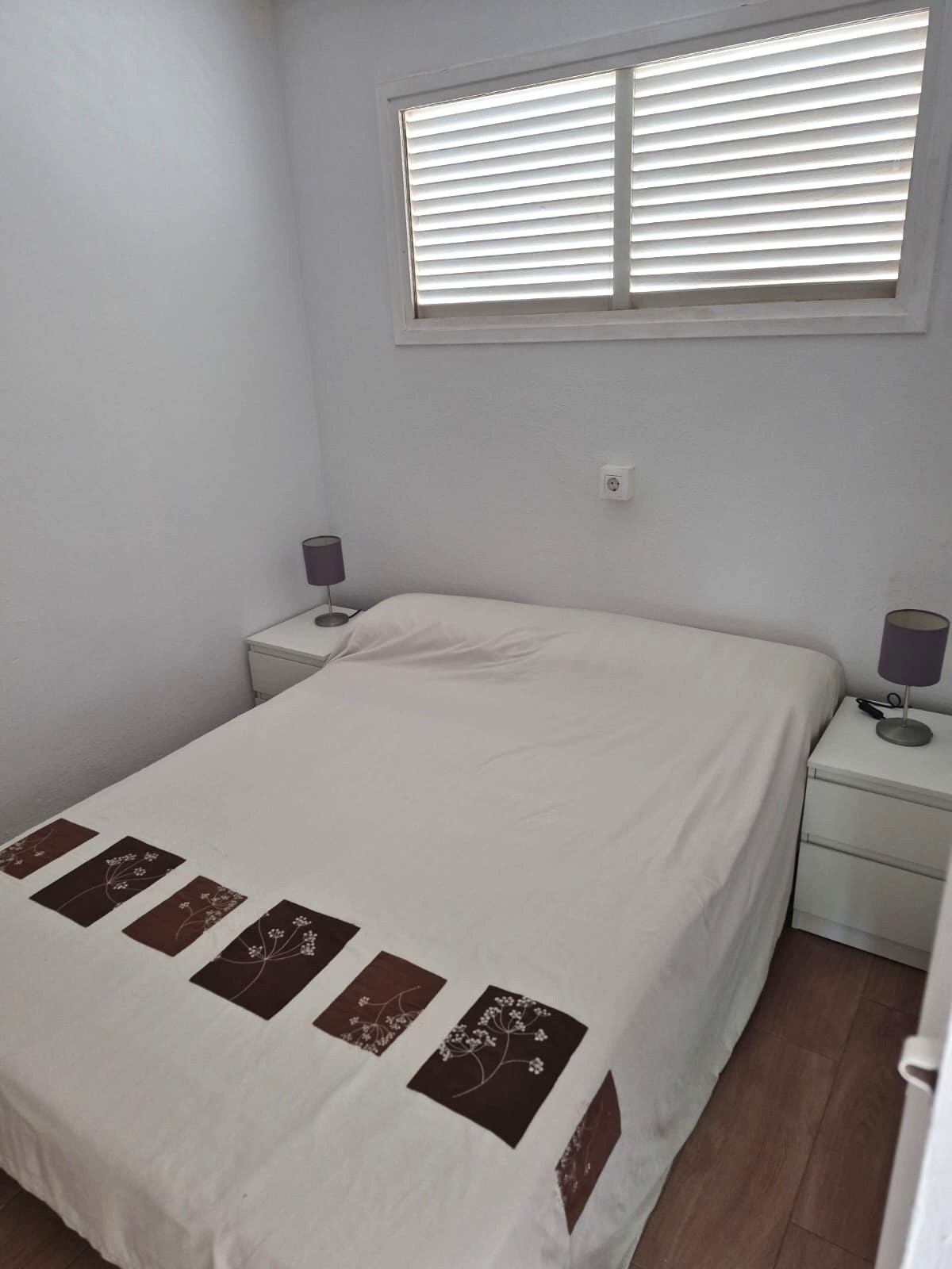 Bonito apartamento cerca de la playa .