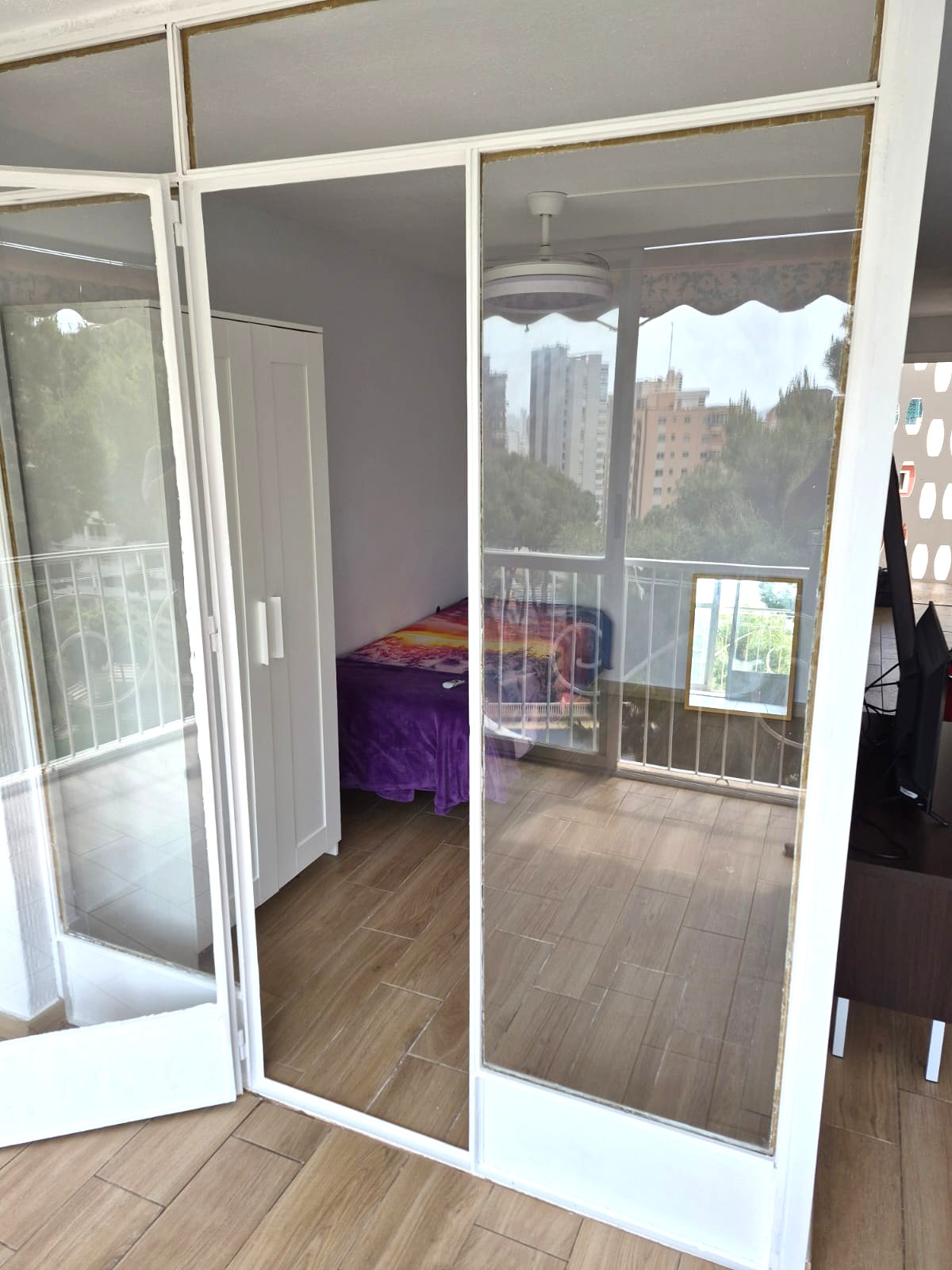 Bonito apartamento cerca de la playa .