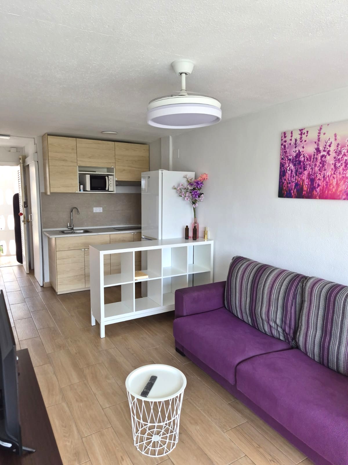 Bonito apartamento cerca de la playa .