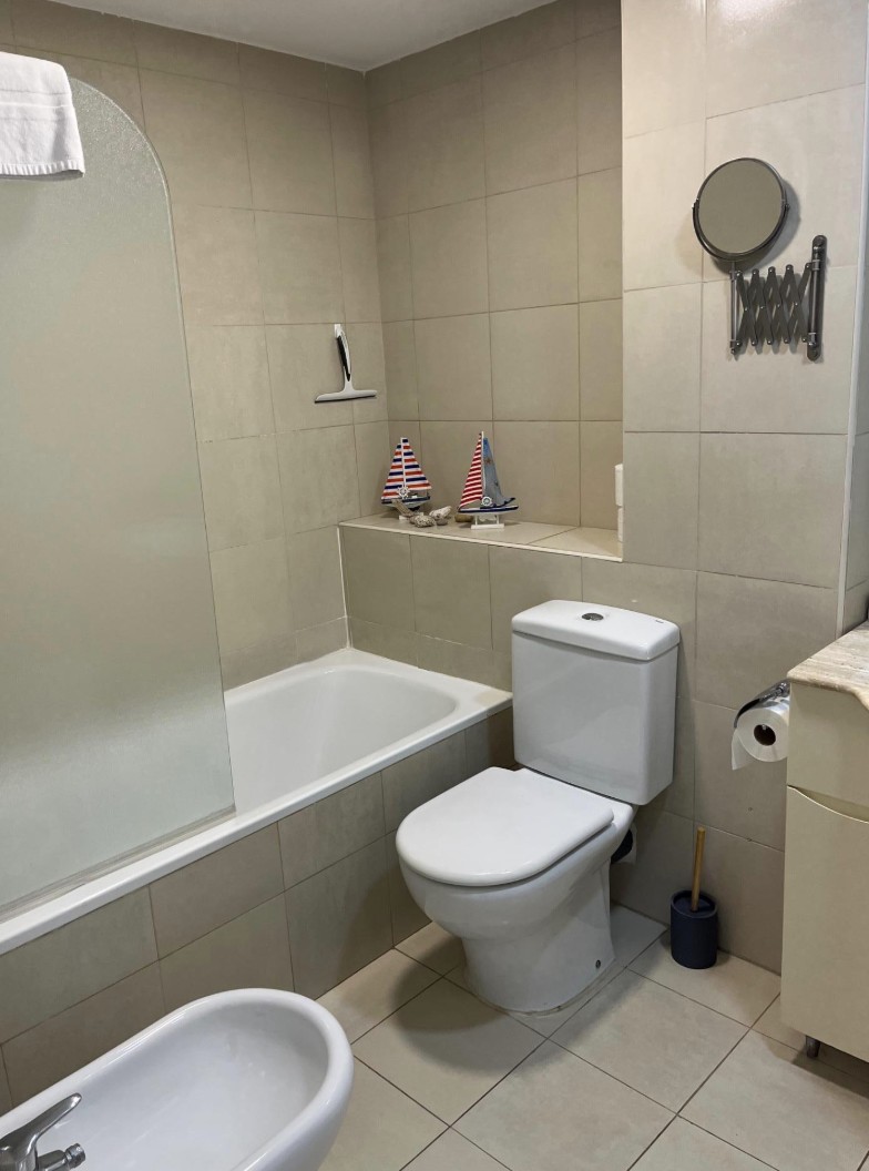 Fantástico apartamento en Denia a 350 m de la playa .