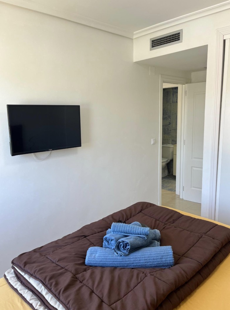Fantástico apartamento en Denia a 350 m de la playa .