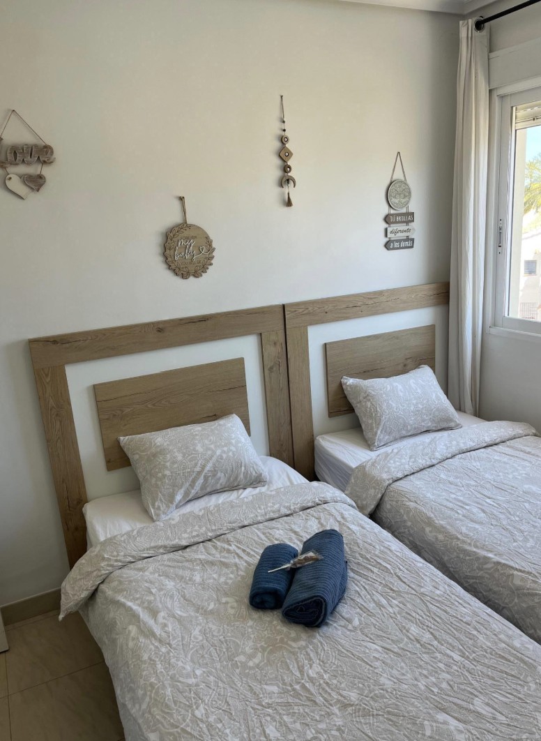 Fantástico apartamento en Denia a 350 m de la playa .