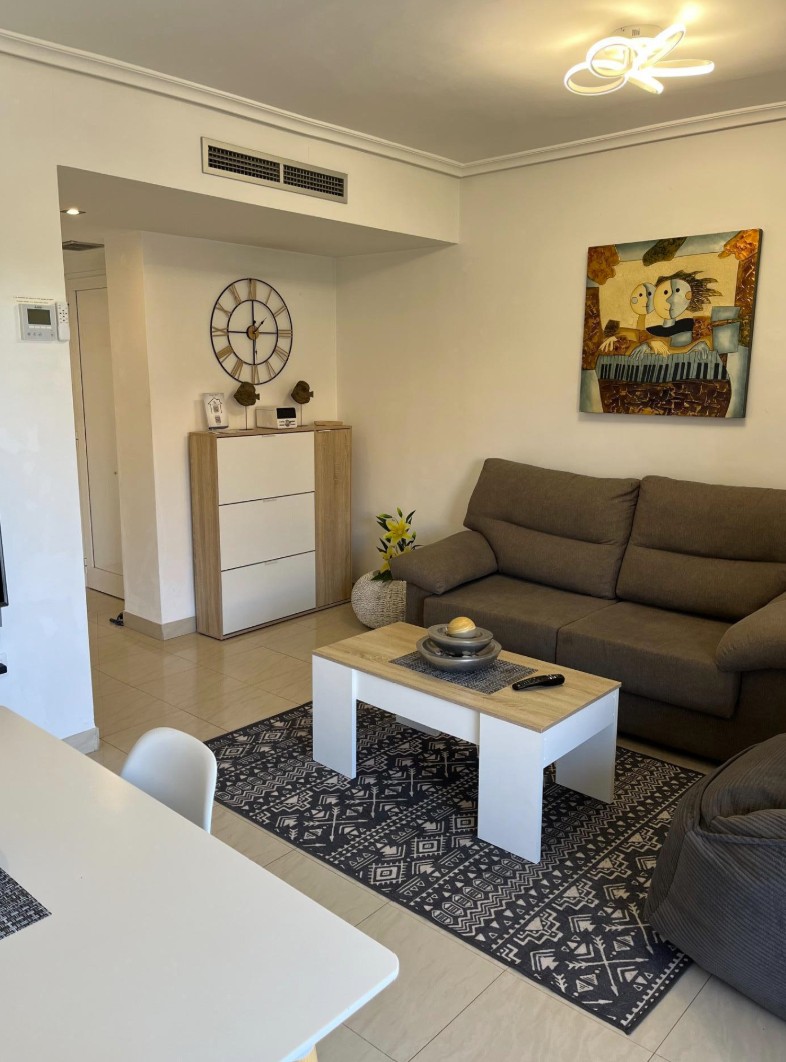 Fantástico apartamento en Denia a 350 m de la playa .